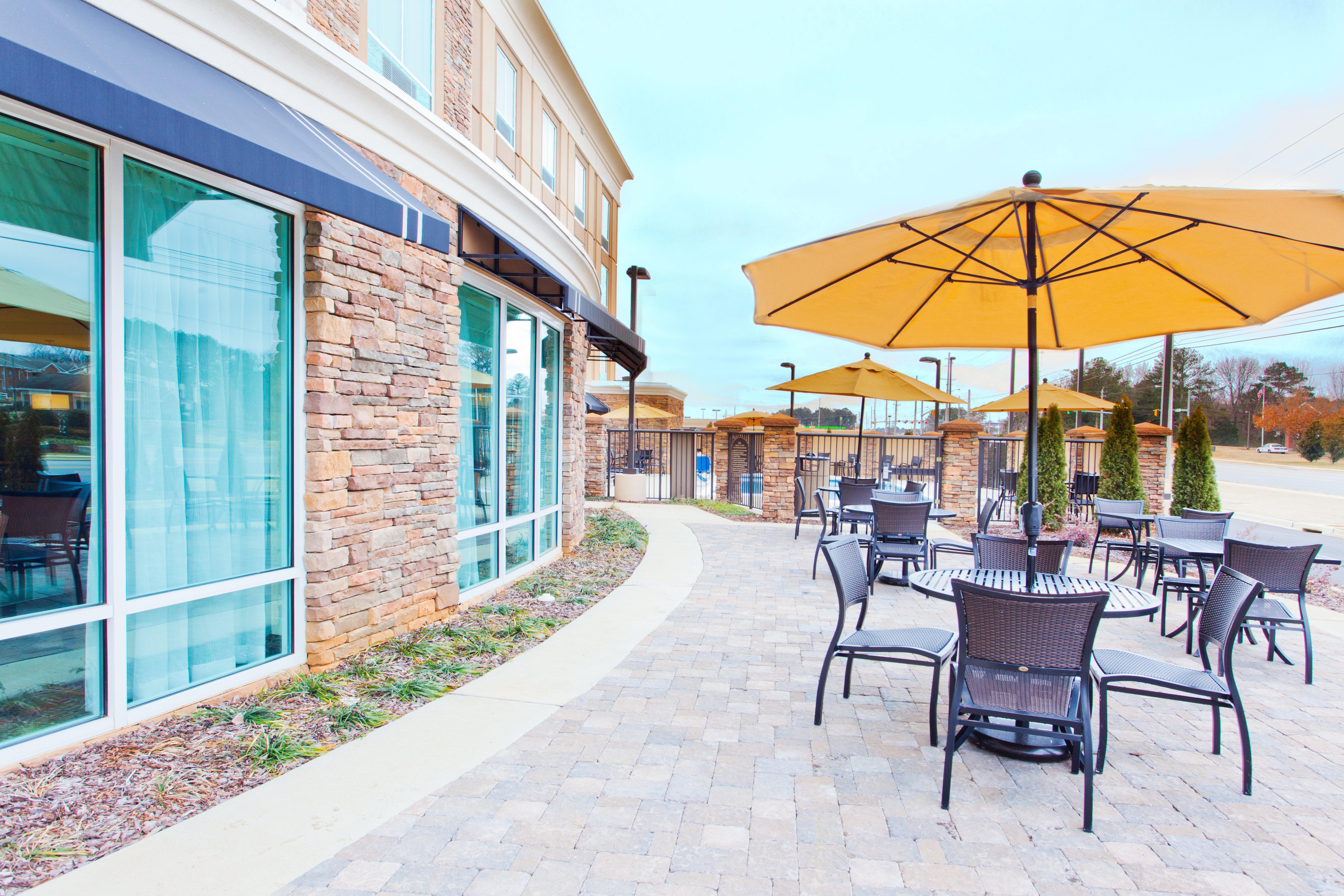 Holiday Inn Express Hotel & Suites Huntsville West - Research Park By Ihg Exterior foto